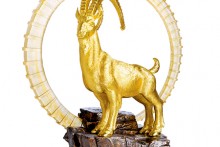 Tượng dê vàng - quà tặng khách VIP dịp Tết Ất Mùi