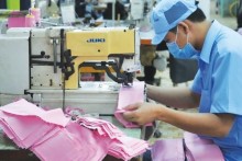 'Zombies' haunt Vietnam's trade bonanza bid