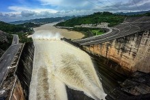 Hydropower profits up, thermal and gas plants flounder