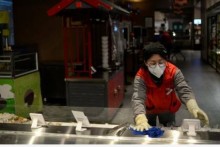 Trung Quốc chật vật tái khởi động nền kinh tế