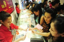 Những mặt hàng 'hốt bạc' ngày Thần Tài