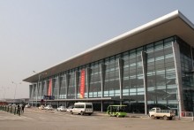 Vietnam Airlines offers to buy operating rights for Hanoi airport terminal