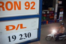 Xăng có thể rẻ hơn nếu thuế môi trường không tăng