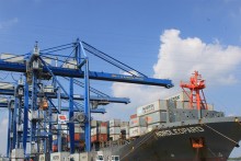 Shipping industry profits continue to rise on surging demand