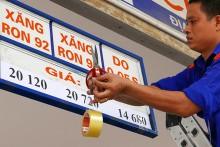 Xăng giảm giá từ 15h