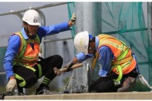 Vietnam economic growth to slow in 2019: IMF