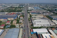 Nhà kho xây sẵn trầm lắng