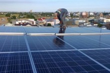 Cơ chế điện mặt trời mái nhà tự dùng bị chê 'chưa hấp dẫn'