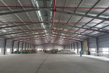 Ồ ạt cho thuê kho xưởng trong khu công nghiệp