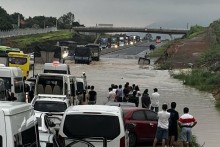 Tranh cãi lý do cao tốc Dầu Giây - Phan Thiết bị ngập