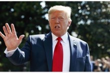 Trump hoãn tăng thuế với Trung Quốc