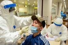 Vietnam to let businesses run Covid-19 tests at airports