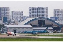 Vietnam Airlines, affiliates hold over half of local aviation market