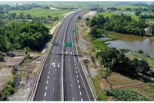 Chính phủ dồn lực làm sân bay Long Thành, cao tốc Bắc - Nam