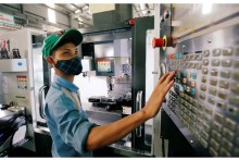 Vietnam to up minimum wage by 5.3 pct in 2019