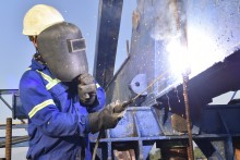 Bonds, low lending interest rates key to economic recovery: experts