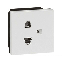 3P EUR-US WITH SHUTTER 1.5 MODULE 16A (POLARISED)