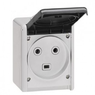 PLEXO SURFACE SOCKET 2P+E 32A