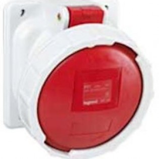 P17 SOCKET 3P+N+E 125A 400V